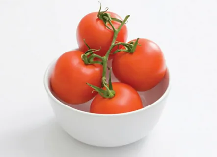 تصویر 3 از گوجه‌ فرنگی گلخانه‌ ای رسیده و آبدار
